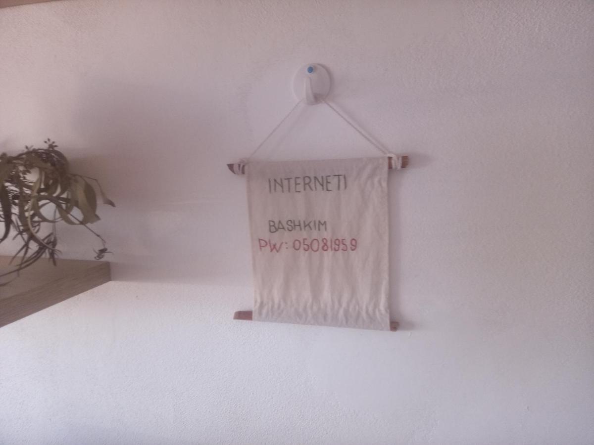 Lindita'S Seaview Appartment Vlorë Eksteriør bilde